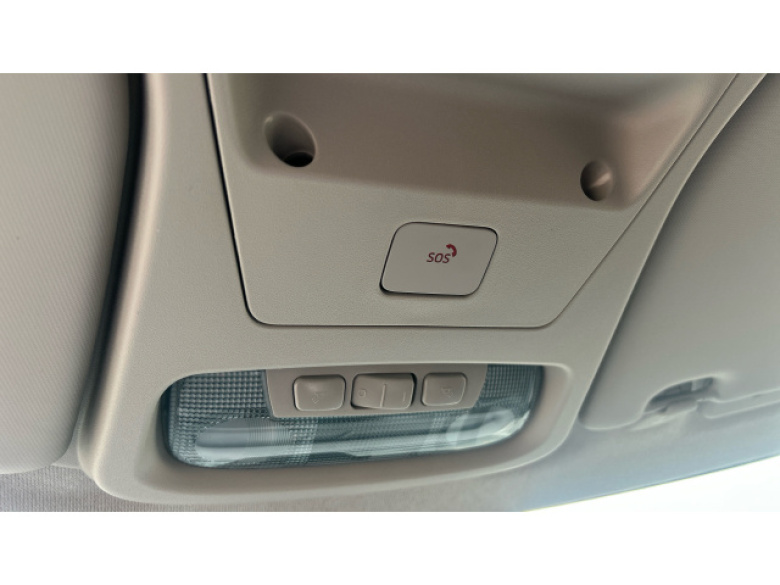 Ford Transit Courier E-Transit Courier 100kW 43kWh Limited Van Auto